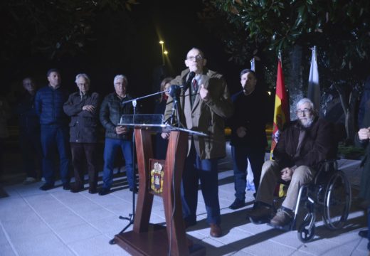 Xoán Fernández xa ten unha praza en Riveira